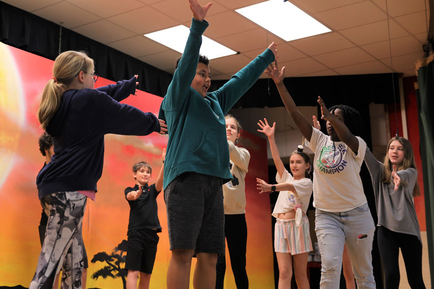 Linkhorne students rehearsing The Lion King Jr.