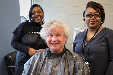CTE supervisory in chair before hair cut