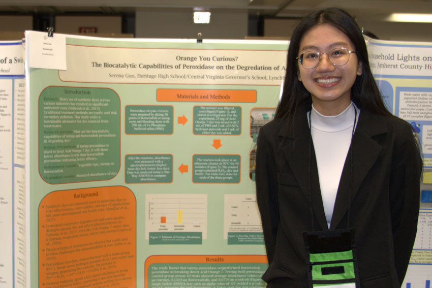Serena Guo at science & engineering fair