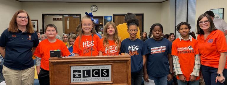 HES students and teachers at School Board meeting